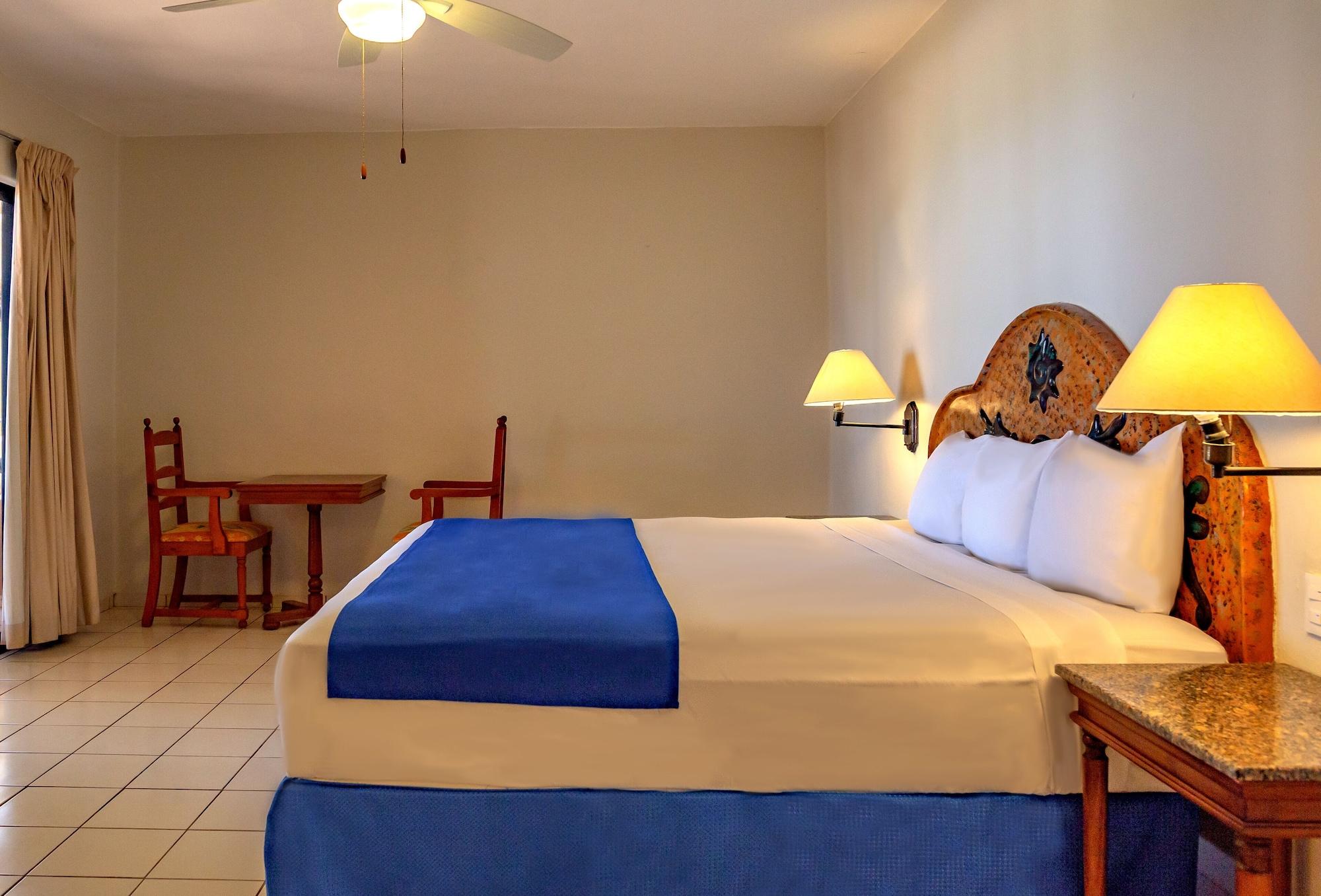 Reef Yucatan All Inclusive & Convention Center Мерида Екстериор снимка