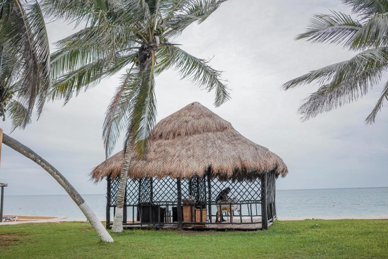 Reef Yucatan All Inclusive & Convention Center Мерида Екстериор снимка