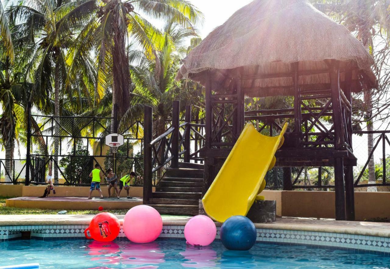 Reef Yucatan All Inclusive & Convention Center Мерида Екстериор снимка