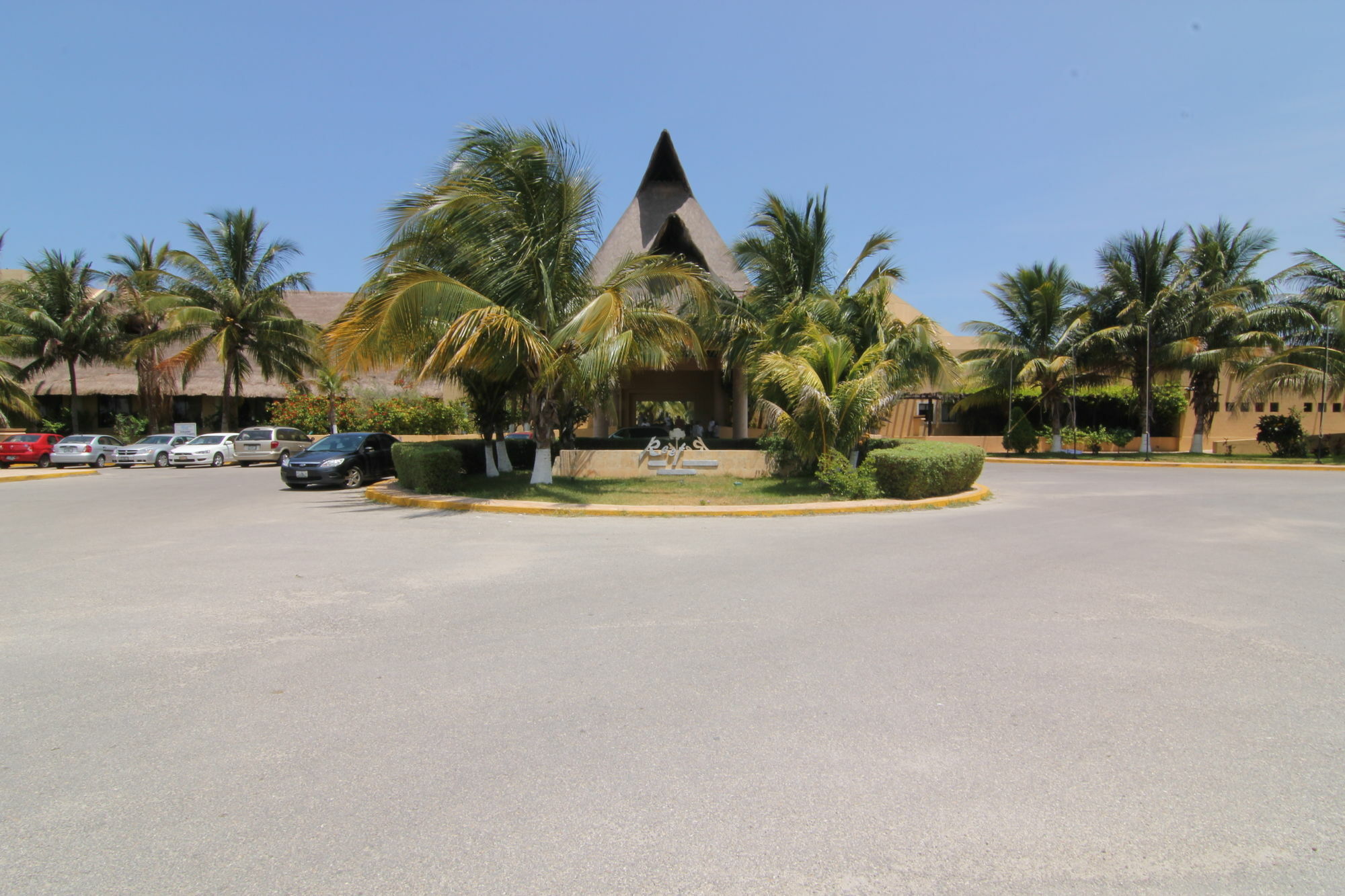 Reef Yucatan All Inclusive & Convention Center Мерида Екстериор снимка